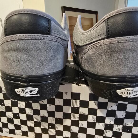 Vans Skate Chukka Frost Gray VN000CUV92F Authentic Mens Size 12 Skateboarding - Picture 7 of 10